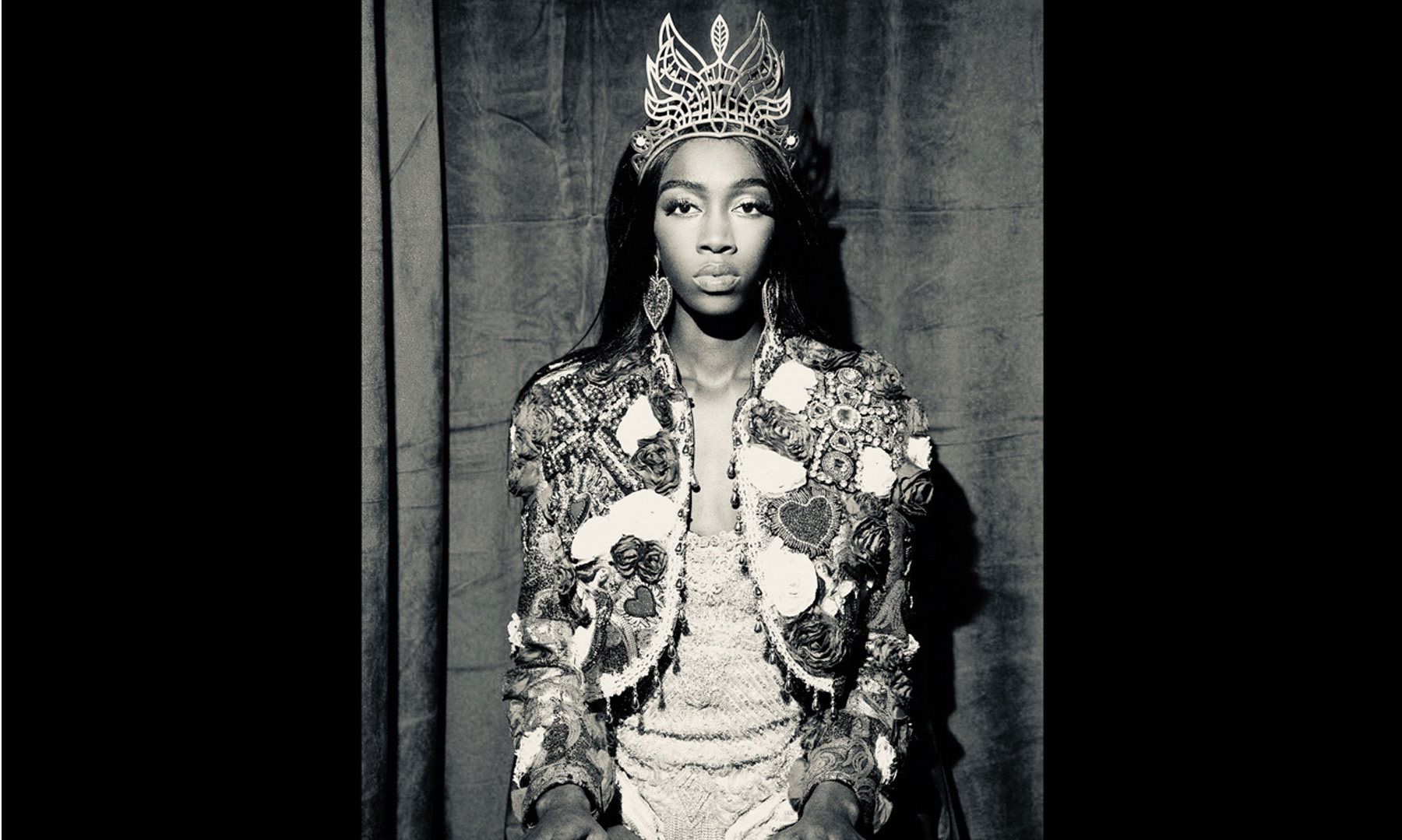 Women's collection — crowned model in embellished jacket